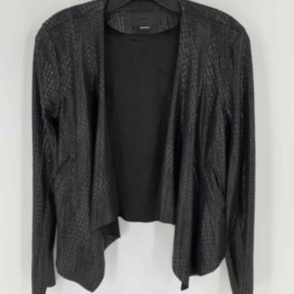 EUC Blank NYC Women’s Drape Jacket Black Animal Print Open Front Waterfall Sz S